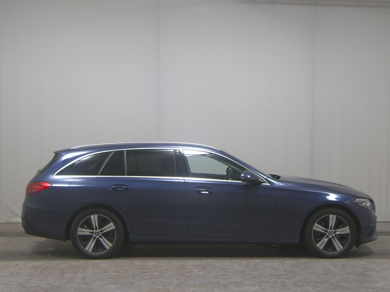 Mercedes-Benz C 220 d karavan automatik Avantgarde • ACC • LED