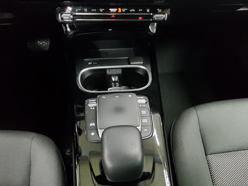 Mercedes-Benz A 250 e automatik • ACC — 6