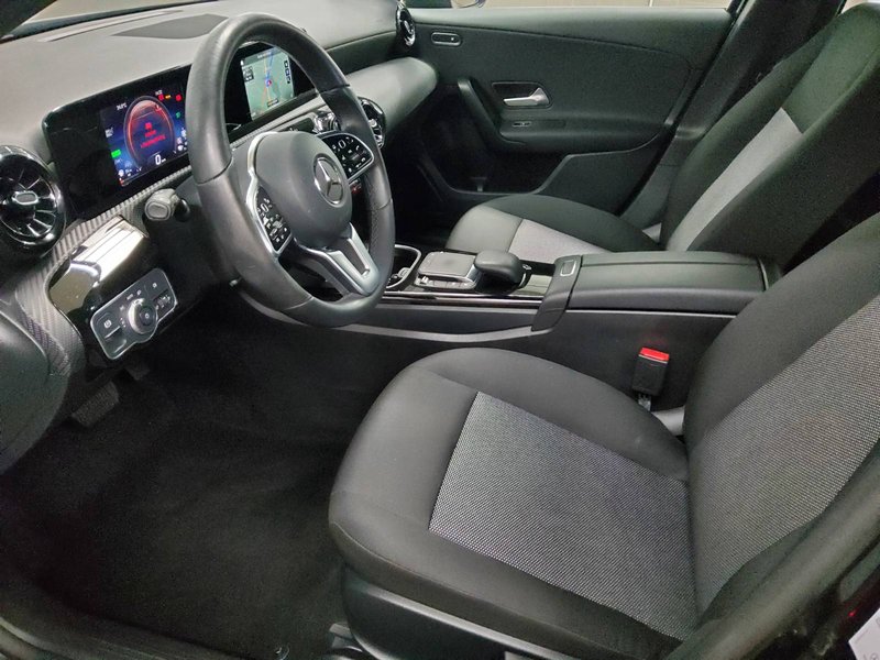 Mercedes-Benz A 250 e automatik • ACC — 9