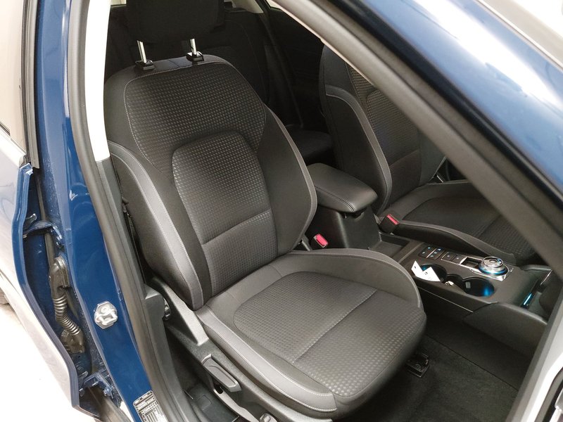 Ford Focus 1.5 EcoBlue automatik Cool&Connect • ACC • bežično punjenje — 10