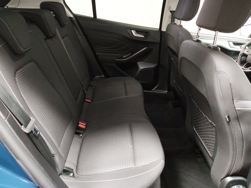 Ford Focus 1.5 EcoBlue automatik Cool&Connect • ACC • bežično punjenje — 12