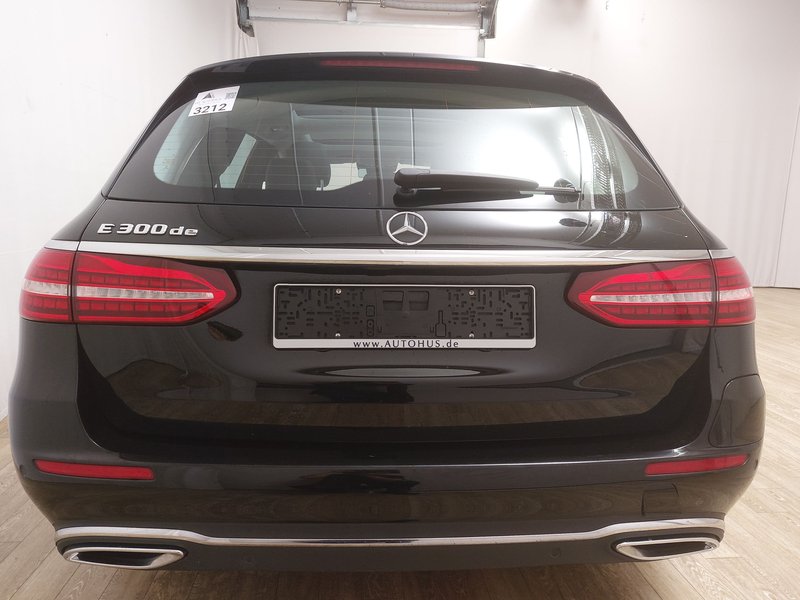 Mercedes-Benz E 300 de karavan automatik Avantgarde • 360° kamera • ACC — 16
