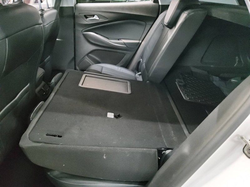 Opel Grandland X 2.0 D automatik Innovation • ACC • AHK — 12