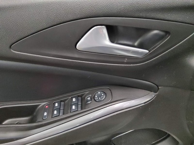 Opel Grandland X 2.0 D automatik Innovation • ACC • AHK — 9