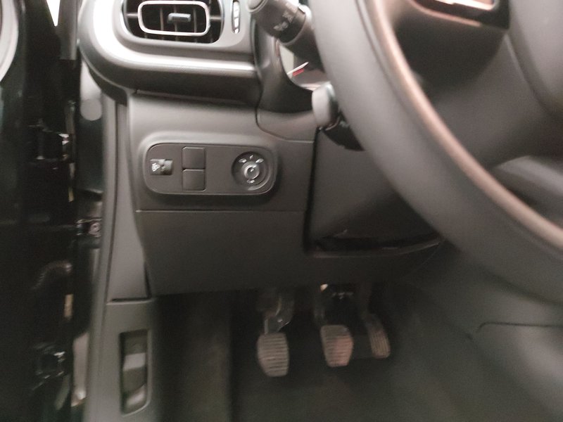Citroën C3 1.2 PureTech Style • Full LED — 7