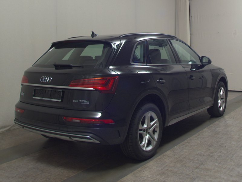 Audi Q5 50 TFSI e quattro automatik • 360° kamera • digitalni instrumenti — 4
