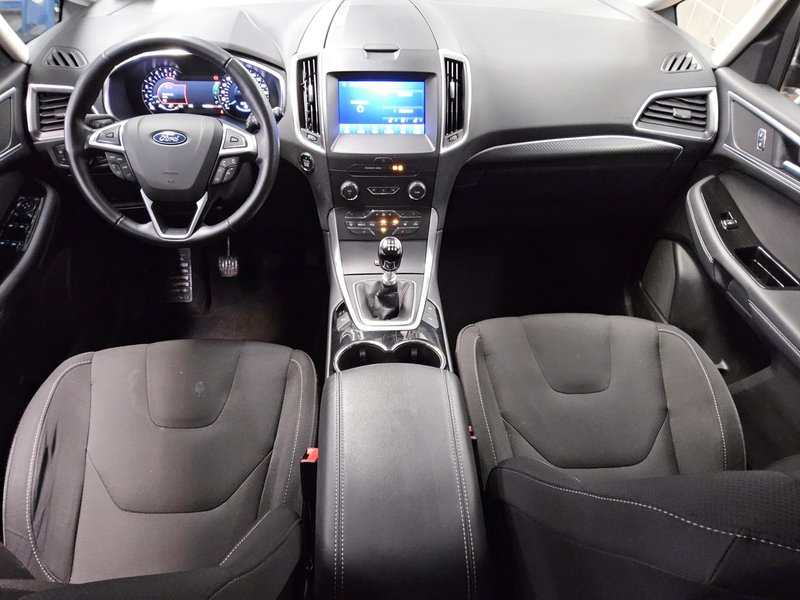 Ford S-Max 2.0 EcoBlue Titanium • LED — 5
