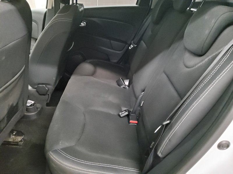 Renault Clio Grandtour 0.9 TCe • Tempomat • navigacija — 13