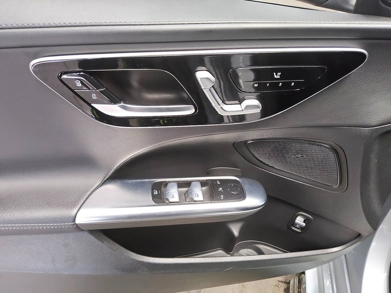 Mercedes-Benz C 220 d karavan automatik AMG Line • ACC • LED — 10