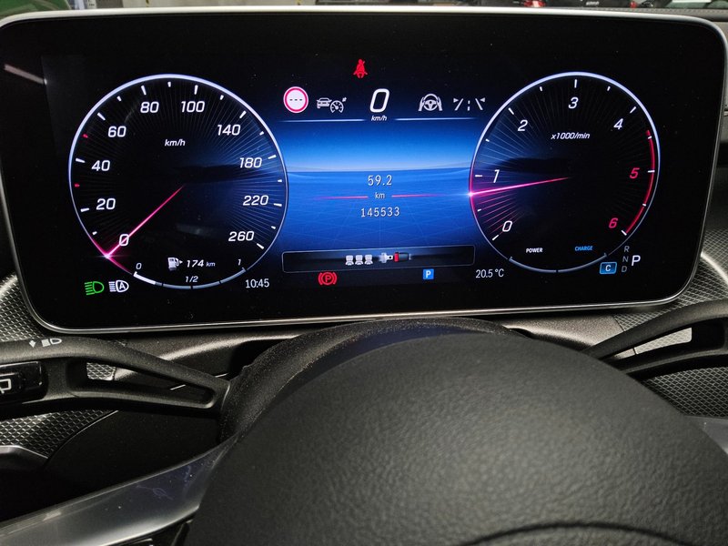 Mercedes-Benz C 220 d karavan automatik AMG Line • ACC • LED — 8