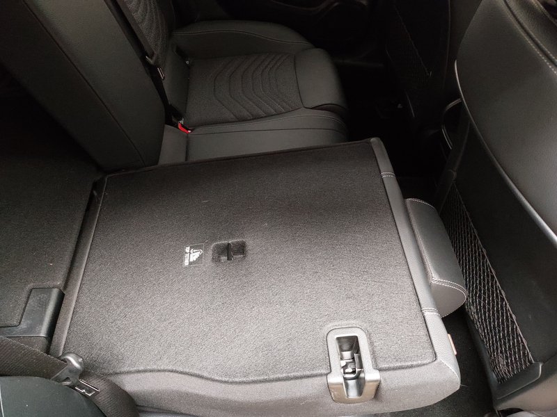 Mercedes-Benz A 180 d automatik • LED • digitalni instrumenti — 11