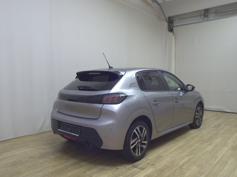 Peugeot 208 PureTech 75 Active Pack • LED — 4