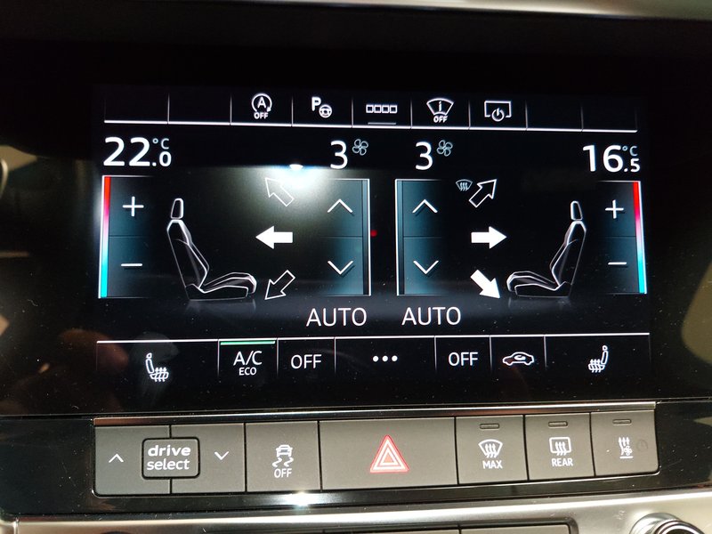 Audi A6 Avant 40 TDI quattro S line automatik • električna peta vrata • HUD — 15