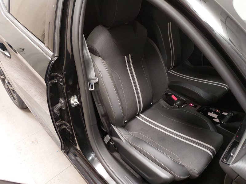 Opel Corsa 1.2 Turbo automatik GS Line • Full LED • navigacija — 10