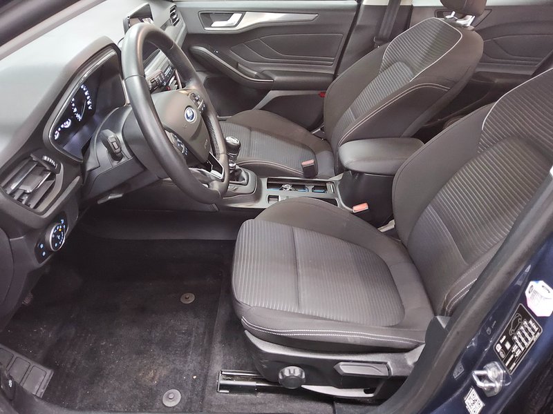Ford Focus Turnier 1.0 EcoBoost Titanium • LED • navigacija — 8