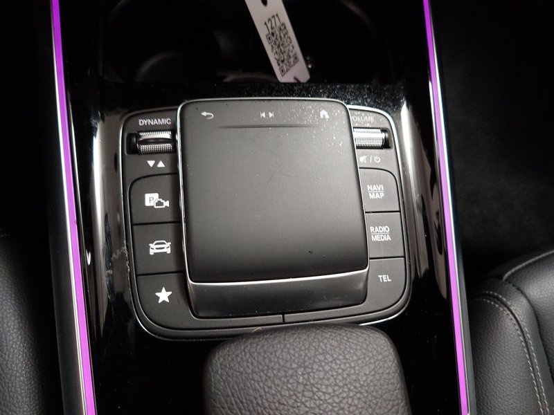 Mercedes-Benz EQA 250 Progressive • ACC • Full LED — 16