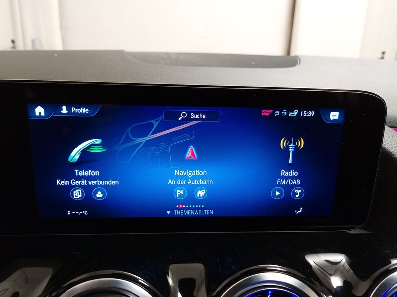 Mercedes-Benz EQA 250 Progressive • ACC • Full LED — 20