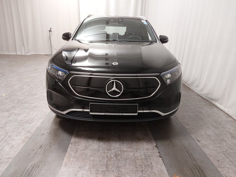 Mercedes-Benz EQA 250 Progressive • ACC • Full LED — 9