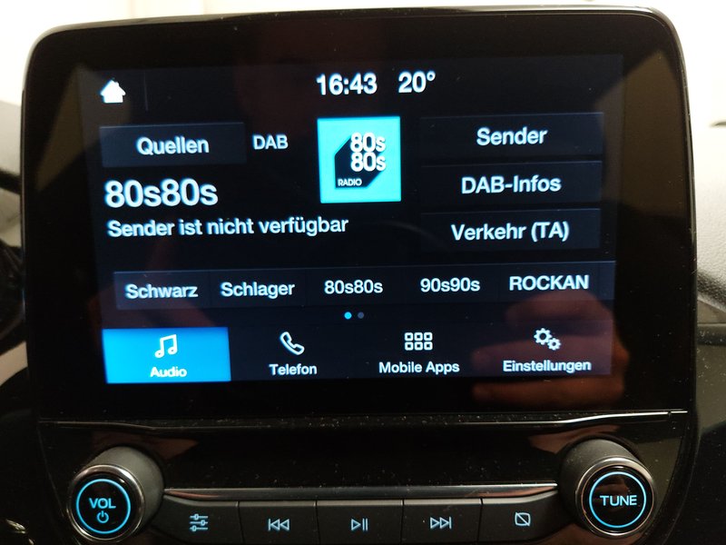 Ford Fiesta 1.0 EcoBoost Titanium • LED — 18