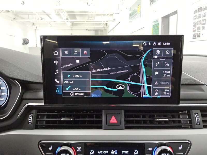 Audi A4 Avant 40 TDI quattro automatik advanced • ACC • koža — 7