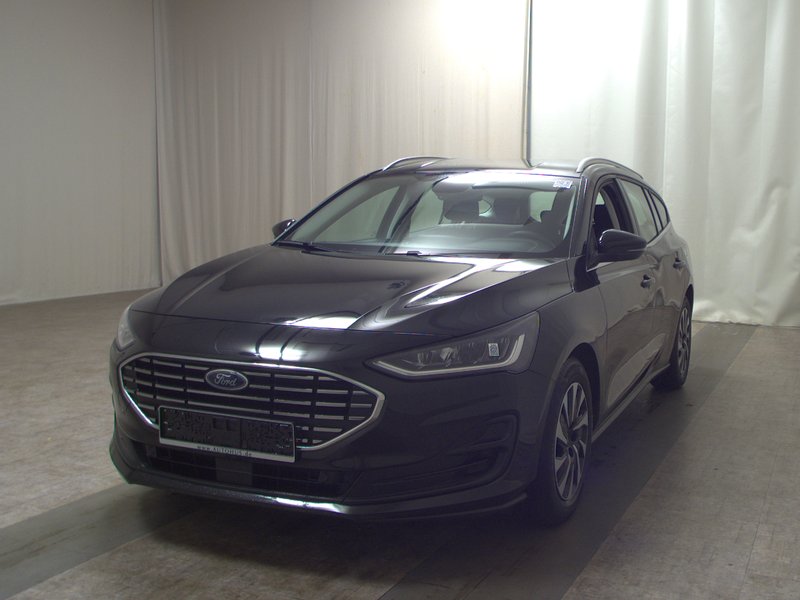 Ford Focus Turnier 1.5 EcoBlue Titanium automatik • AHK • LED — 2