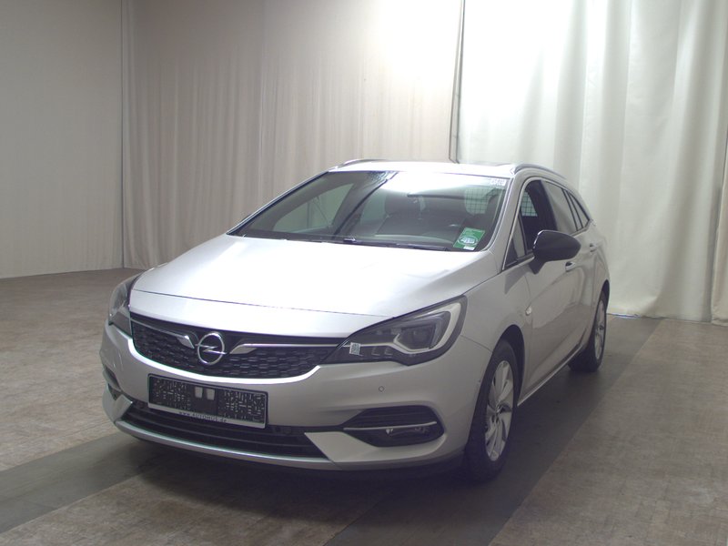 Opel Astra ST 1.5 D Elegance automatik • panorama • LED — 2