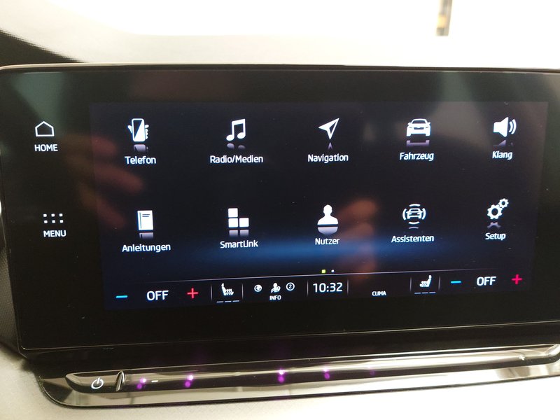 Škoda Octavia Combi 1.0 TSI automatik Ambition • Full LED — 19