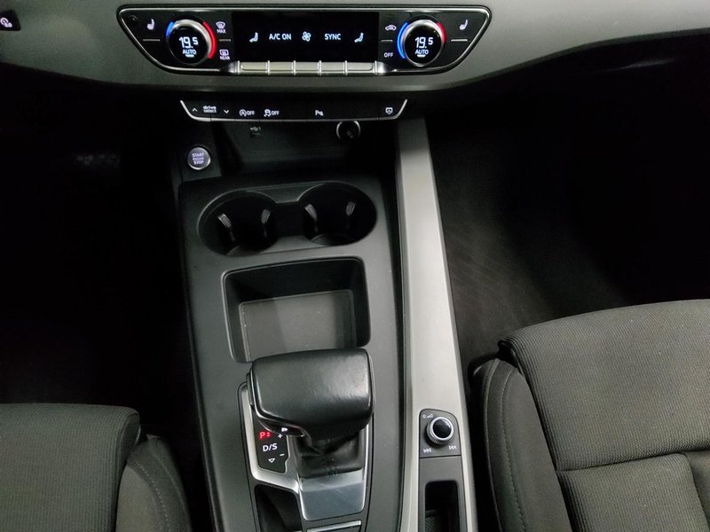 Audi A4 40 TFSI advanced • ACC • LED — 6