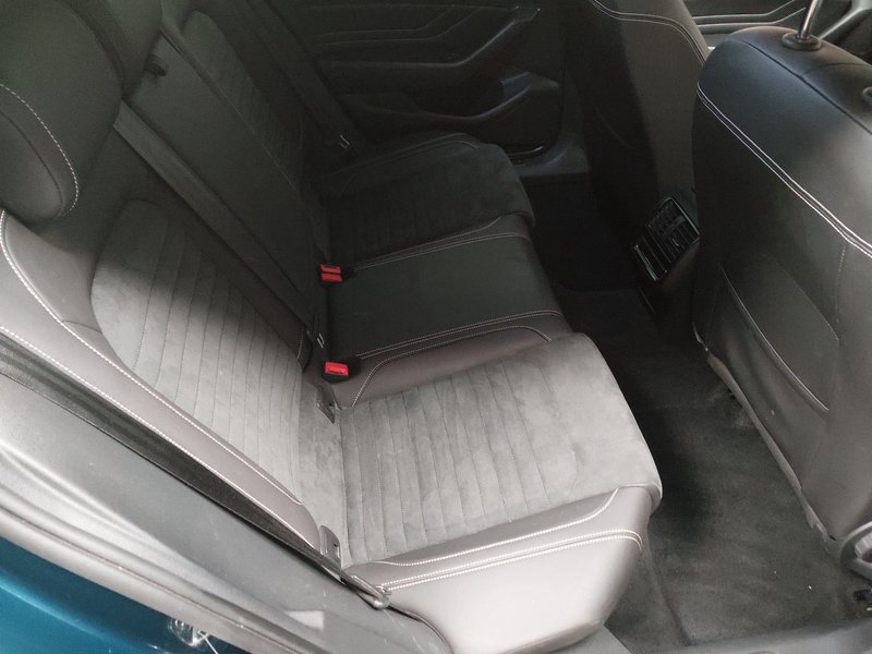 Volkswagen Passat Variant GTE 1.4 TSI automatik • HUD • bežično punjenje — 12