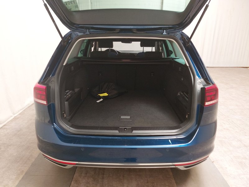 Volkswagen Passat Variant GTE 1.4 TSI automatik • HUD • bežično punjenje — 15