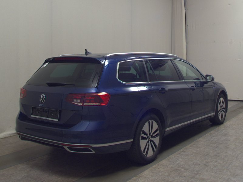 Volkswagen Passat Variant GTE 1.4 TSI automatik • HUD • bežično punjenje — 4