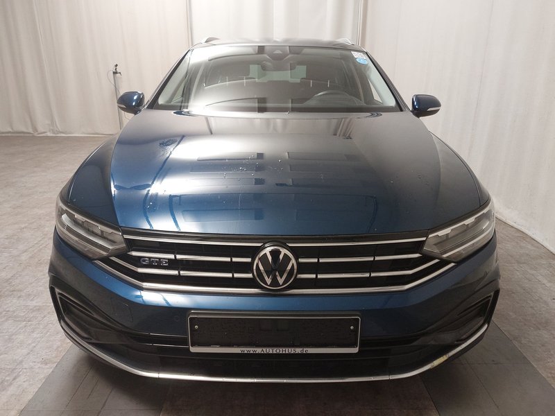 Volkswagen Passat Variant GTE 1.4 TSI automatik • HUD • bežično punjenje — 9