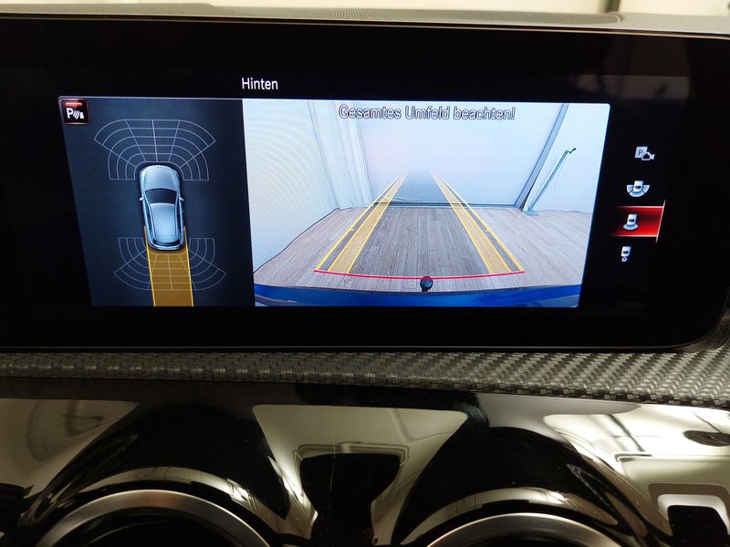 Mercedes-Benz A 250 e automatik • LED • navigacija — 15