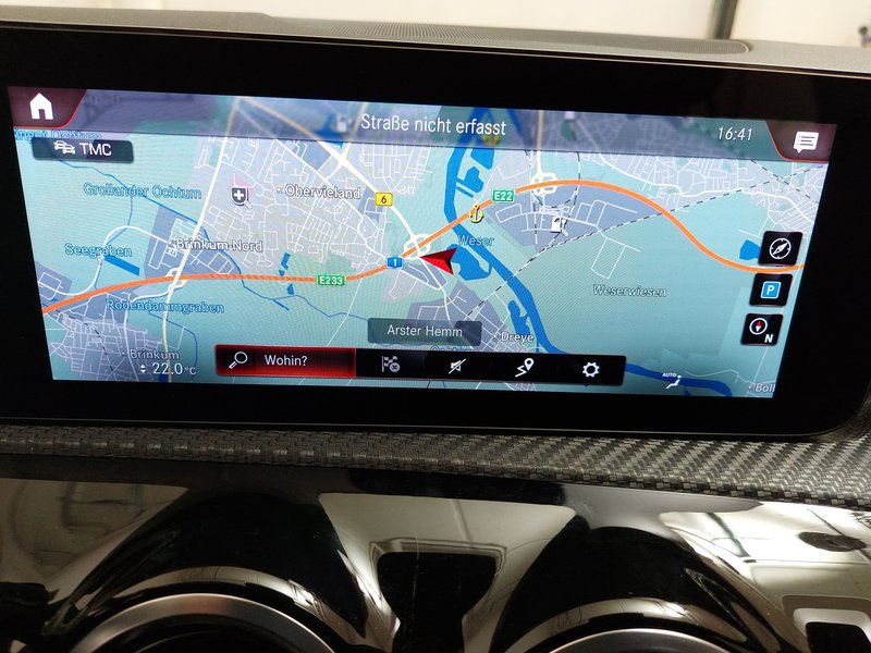 Mercedes-Benz A 250 e automatik • LED • navigacija — 21