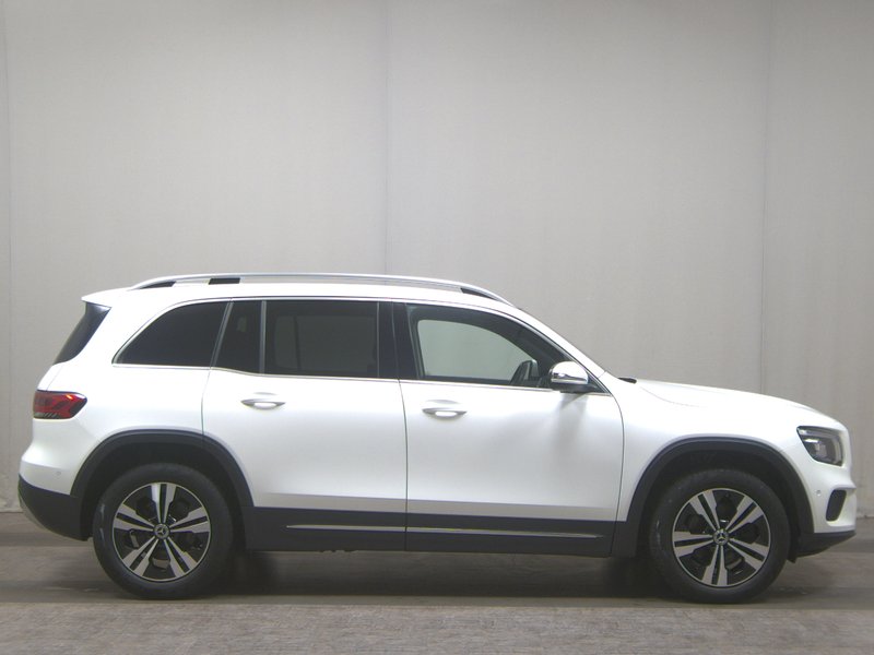 Mercedes-Benz GLB 200 d automatik Progressive • panorama • LED