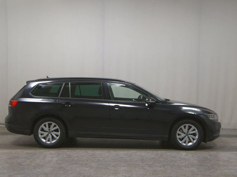 Volkswagen Passat Variant 2.0 TDI automatik • kuka za vuču • el. peta vrata