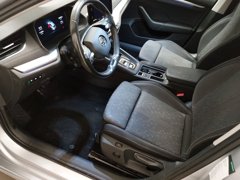 Škoda Octavia Kombi 2.0 TDI automatik Style • ACC • AHK — 6
