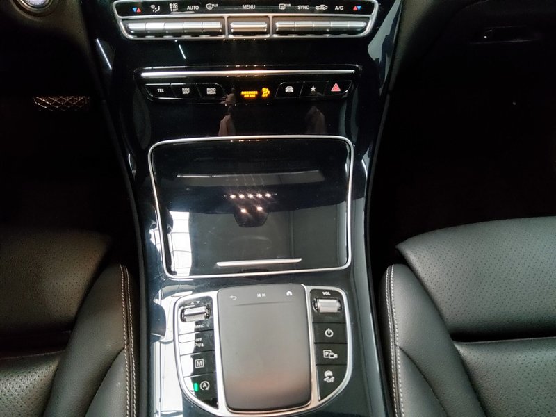 Mercedes-Benz GLC 400 d 4MATIC Coupé automatik • panorama • Full LED — 6