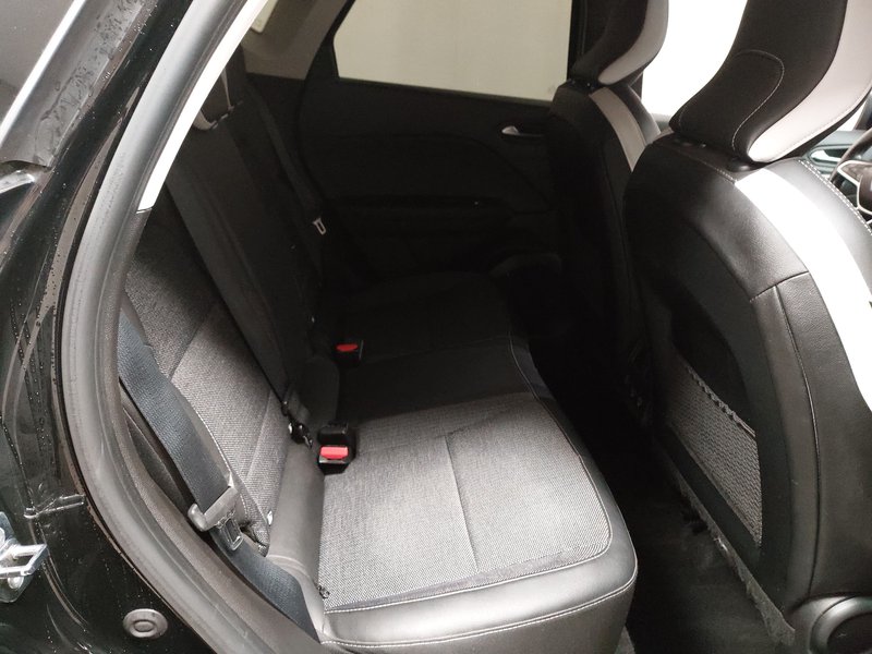 Renault Captur 1.3 TCe automatik • kamera • navigacija — 12
