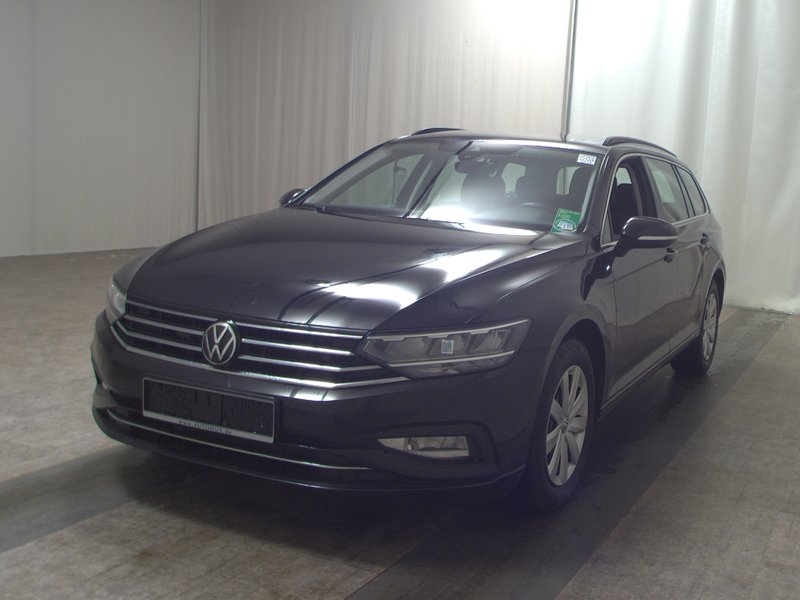 Volkswagen Passat Variant 2.0 TDI automatik Business • električna peta vrata — 2
