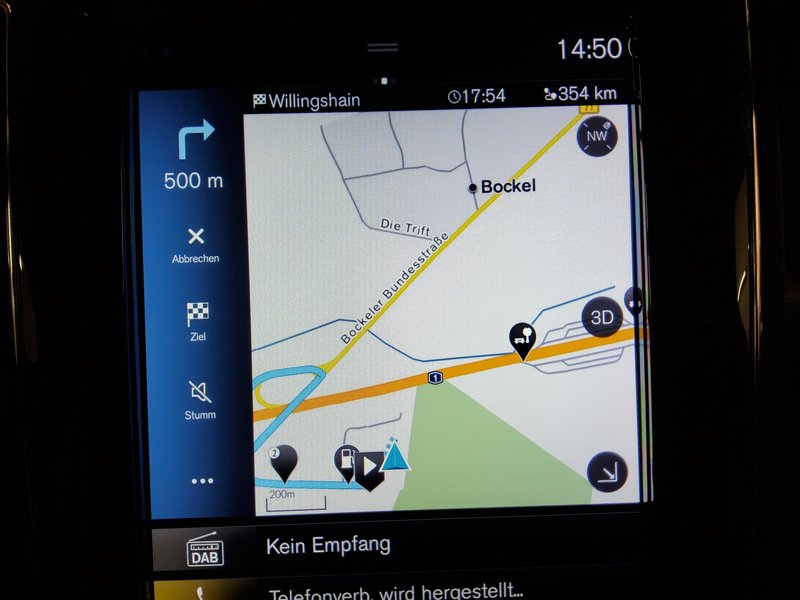 Volvo V60 D3 Momentum Pro automatik • električna vrata prtljažnika • LED — 7