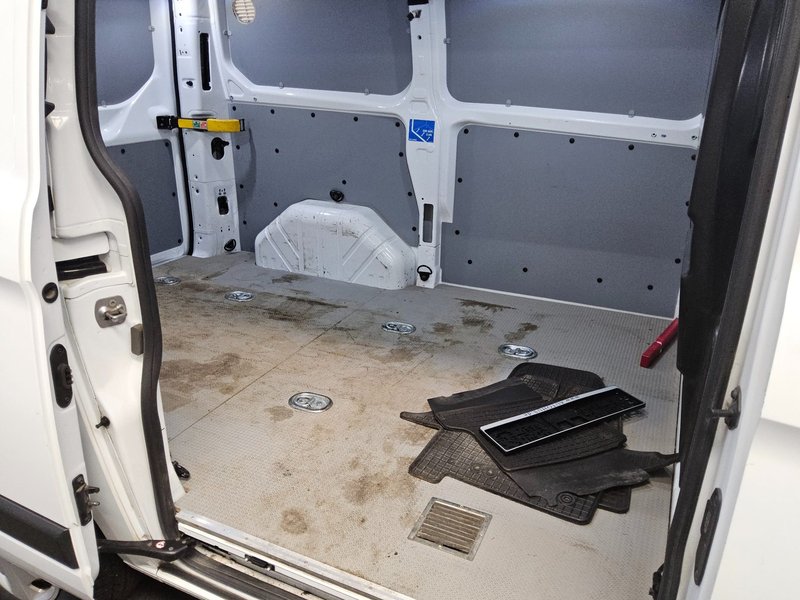 Ford Transit Custom 2.0 TDCi Trend automatik • ACC — 12
