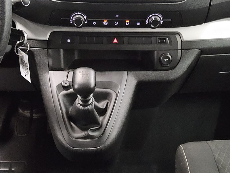 Opel Zafira Life 2.0 D Edition M • HUD • ACC — 6