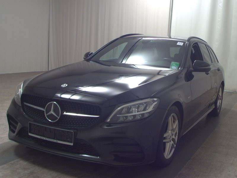 Mercedes-Benz C 220 d karavan automatik AMG Line • ACC • digitalni instrumenti — 2