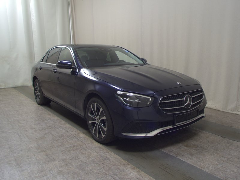 Mercedes-Benz E 300 de 4MATIC automatik Avantgarde • električna peta vrata • HUD — 3