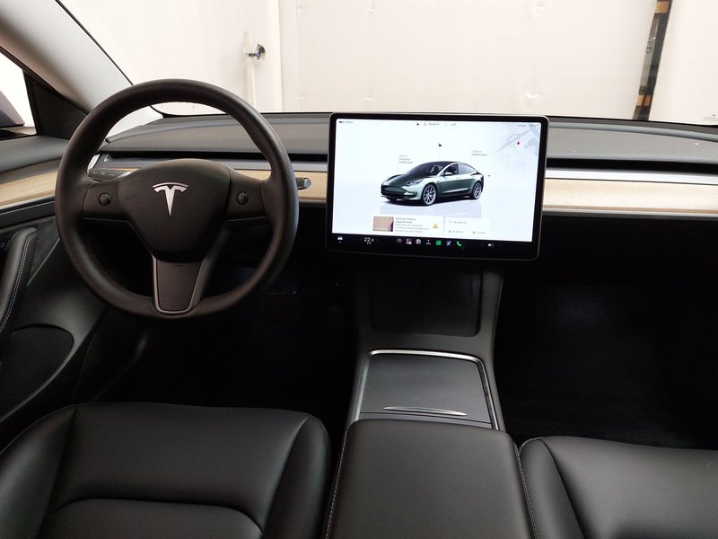 Tesla Model 3 Long Range AWD • ACC • Full LED — 17