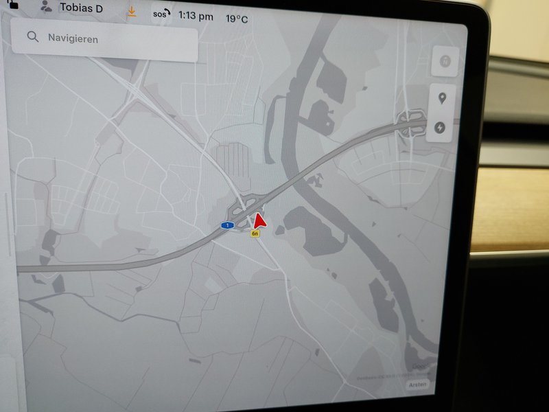 Tesla Model 3 Long Range AWD • ACC • Full LED — 18