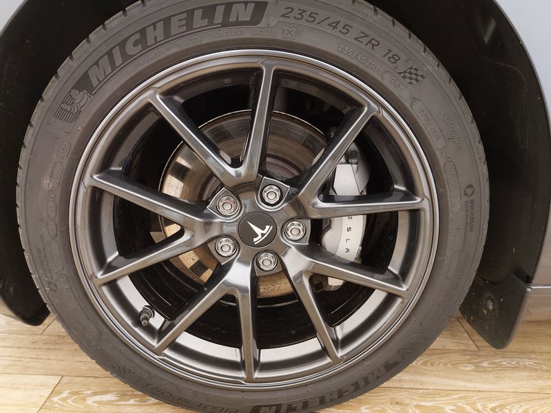 Tesla Model 3 Long Range AWD • ACC • Full LED — 8