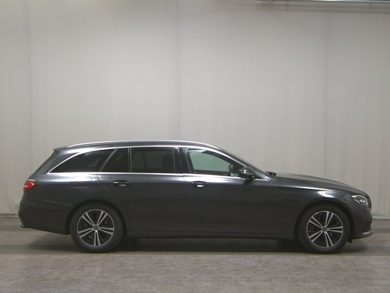 Mercedes-Benz E 220 d automatik Avantgarde • LED • AHK