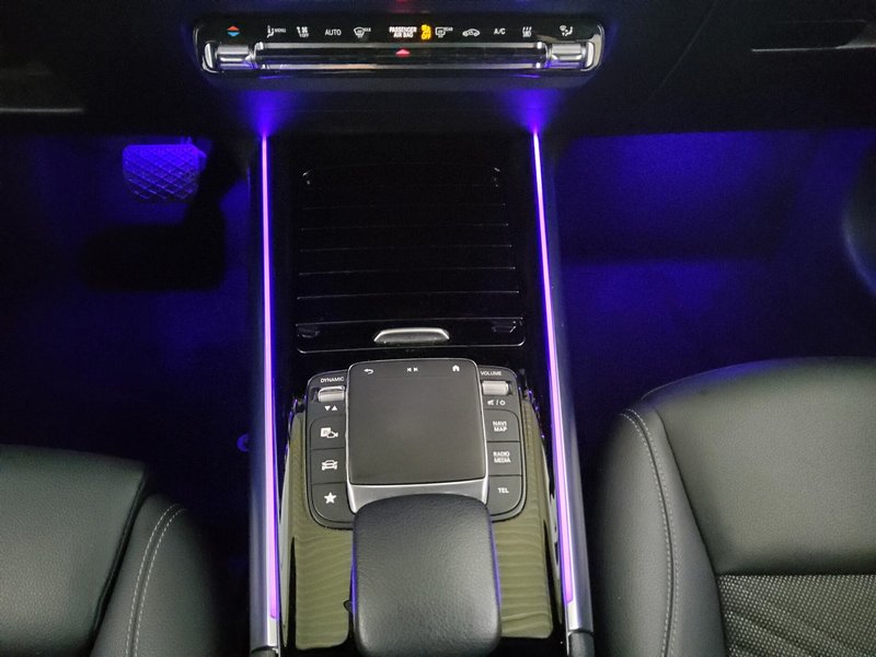 Mercedes-Benz EQA 250 • ACC • LED — 6